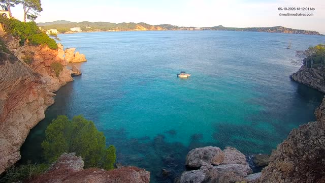 Live view from Cala Fornells – bay view