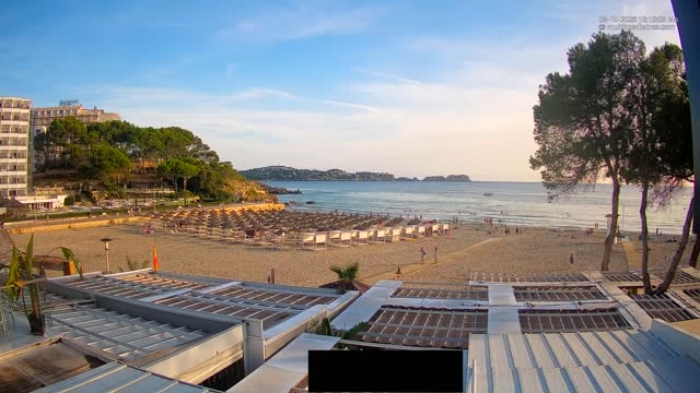 Live view from Playa Tora – Mar y Mar