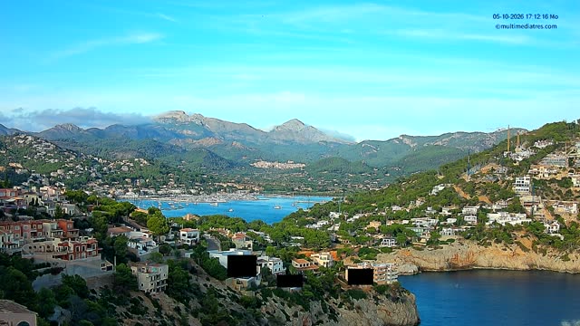 Live view from Port d'Andratx – La Mola